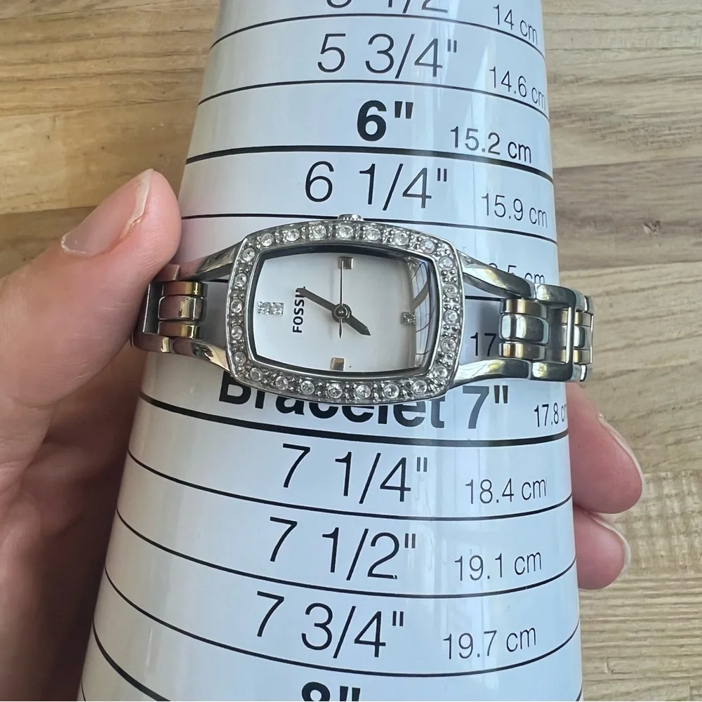 Fossil ladies crystal accented dress bracelet watch NEW BATTERY